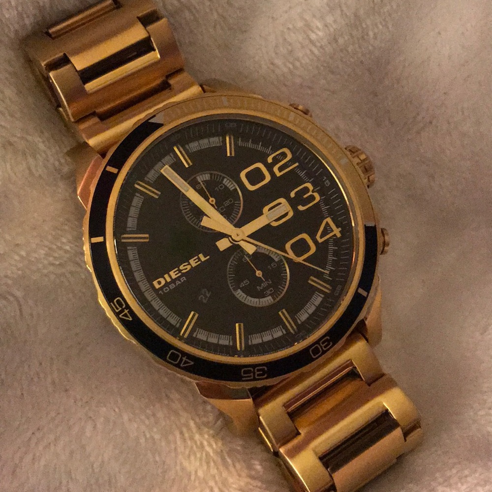 DIESEL Gold 10bar Men’s Watch
